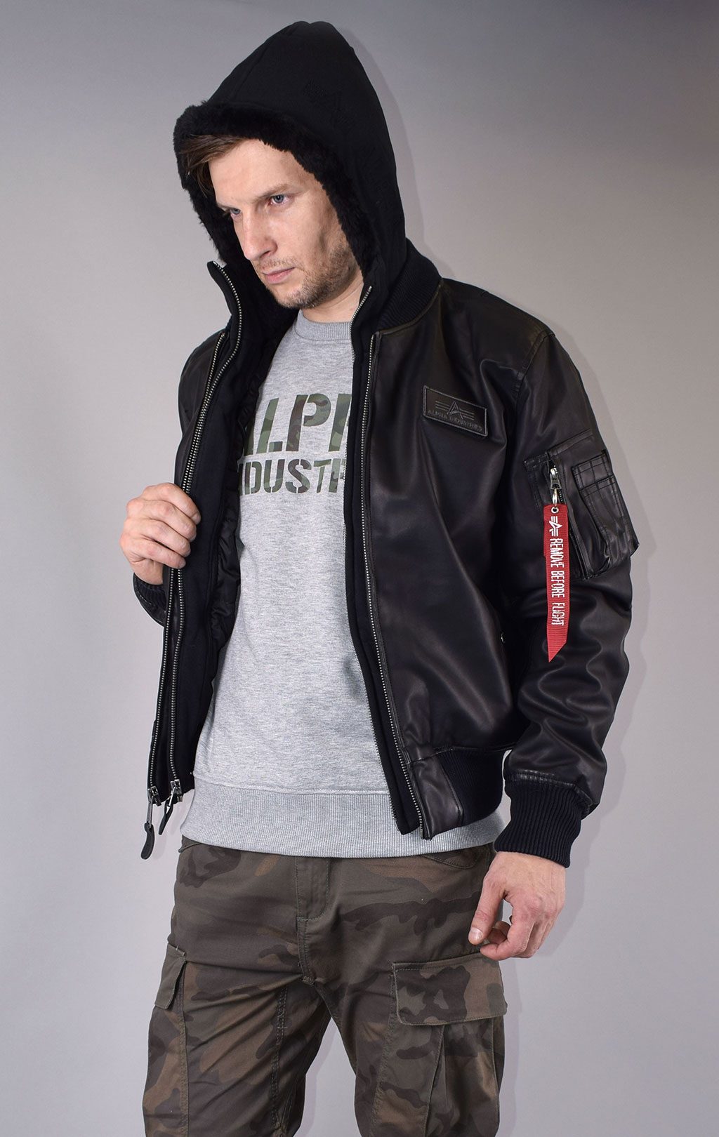 Куртка-бомбер лётная ALPHA INDUSTRIES MA-1 D-Tec FL экокожа black/black 