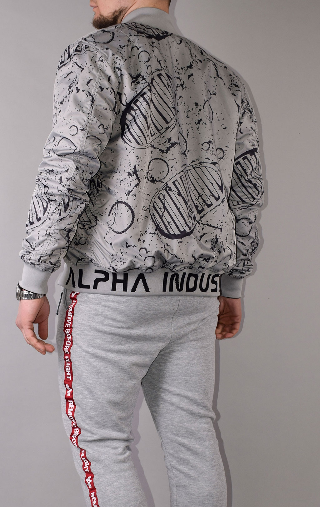 Ветровка-бомбер ALPHA INDUSTRIES MA-1 MOON LANDING REVERSIBLE black 