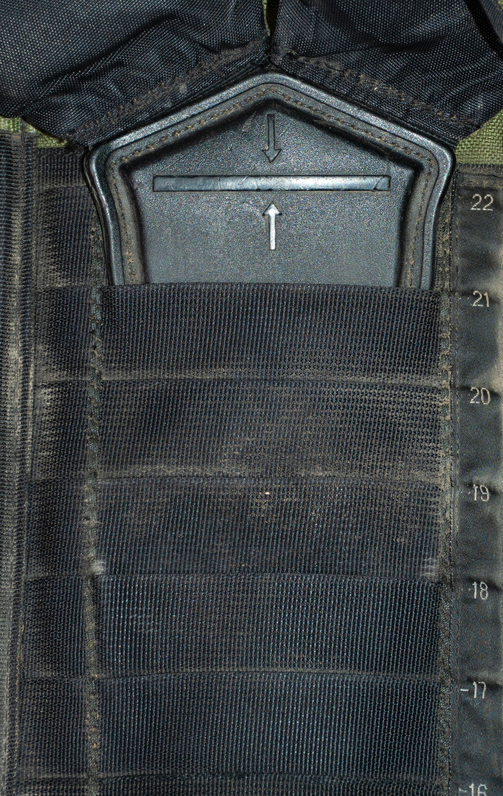 Рюкзак боевой LOWE 115 MOLLE с боковыми подсумками olive б/у 