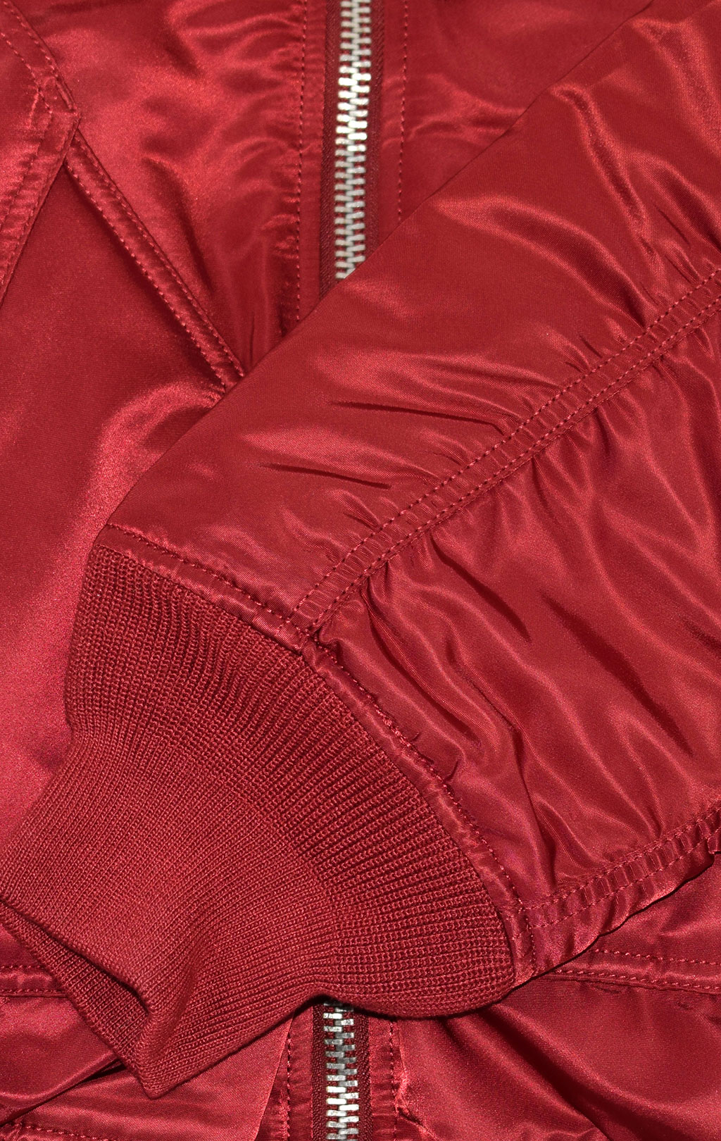 Аляска короткая ALPHA INDUSTRIES 45P HOODED CUSTOM commander red 