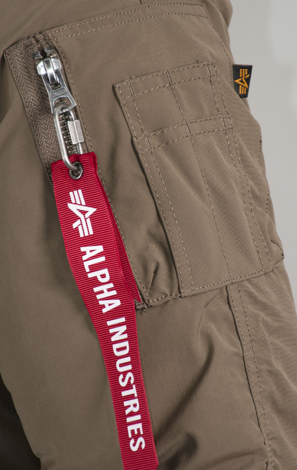 Аляска ALPHA INDUSTRIES N-2B ALTITUDE FW 24/25 coyote brown 