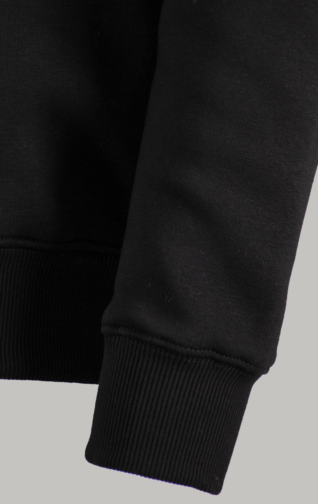 Свитшот ALPHA INDUSTRIES BASIC SWEATER RUBBER black 
