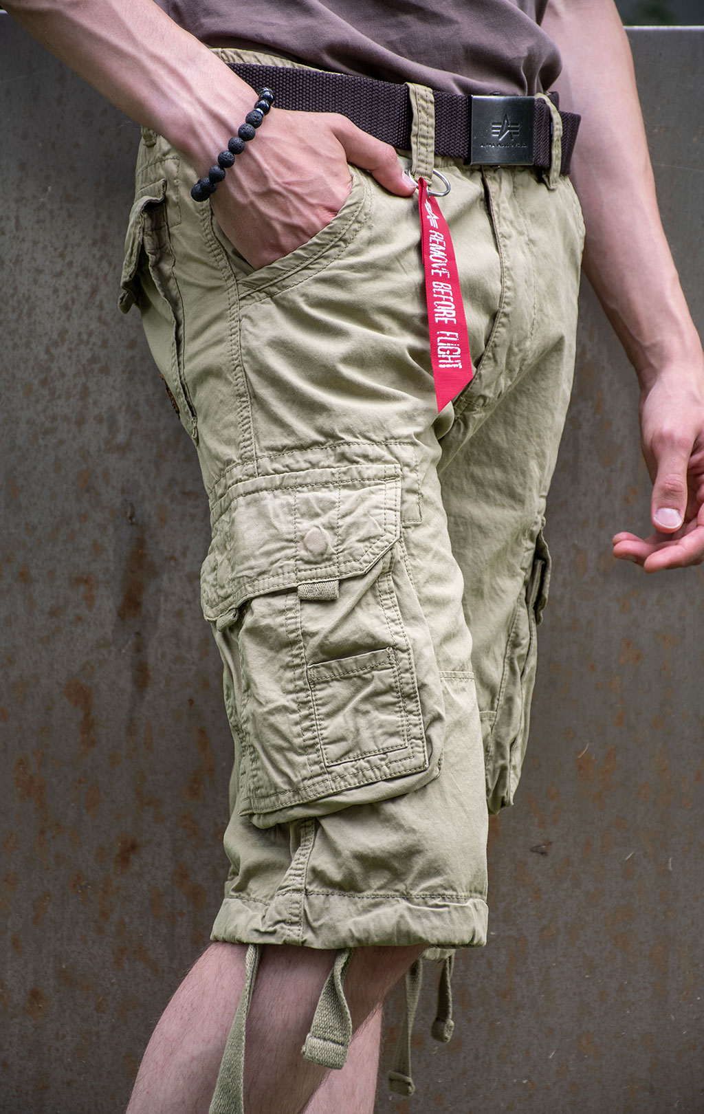 Шорты карго ALPHA INDUSTRIES JET bone white 