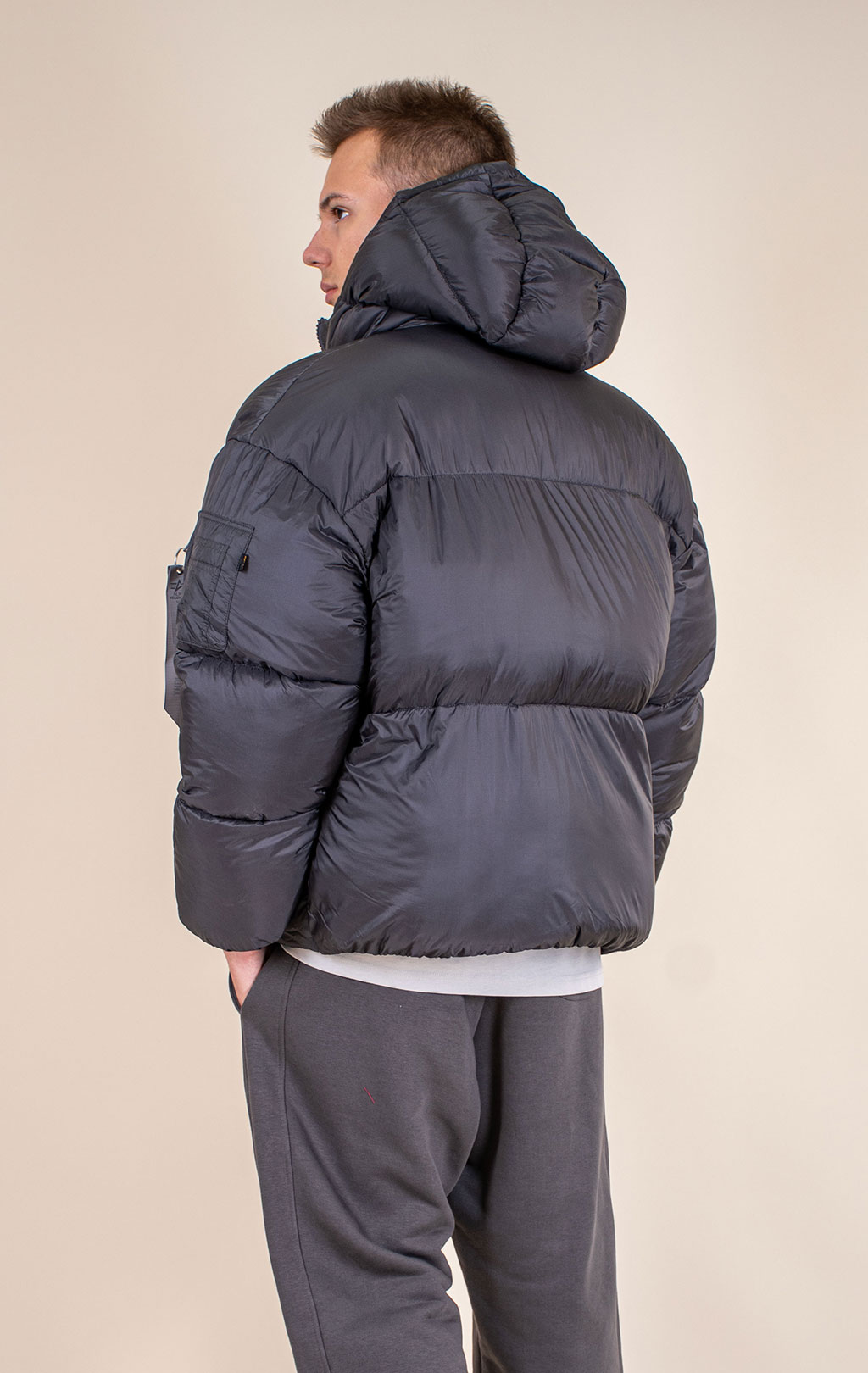 Куртка-пуховик ALPHA INDUSTRIES CLOUD PUFFER BOMBER vintage grey 