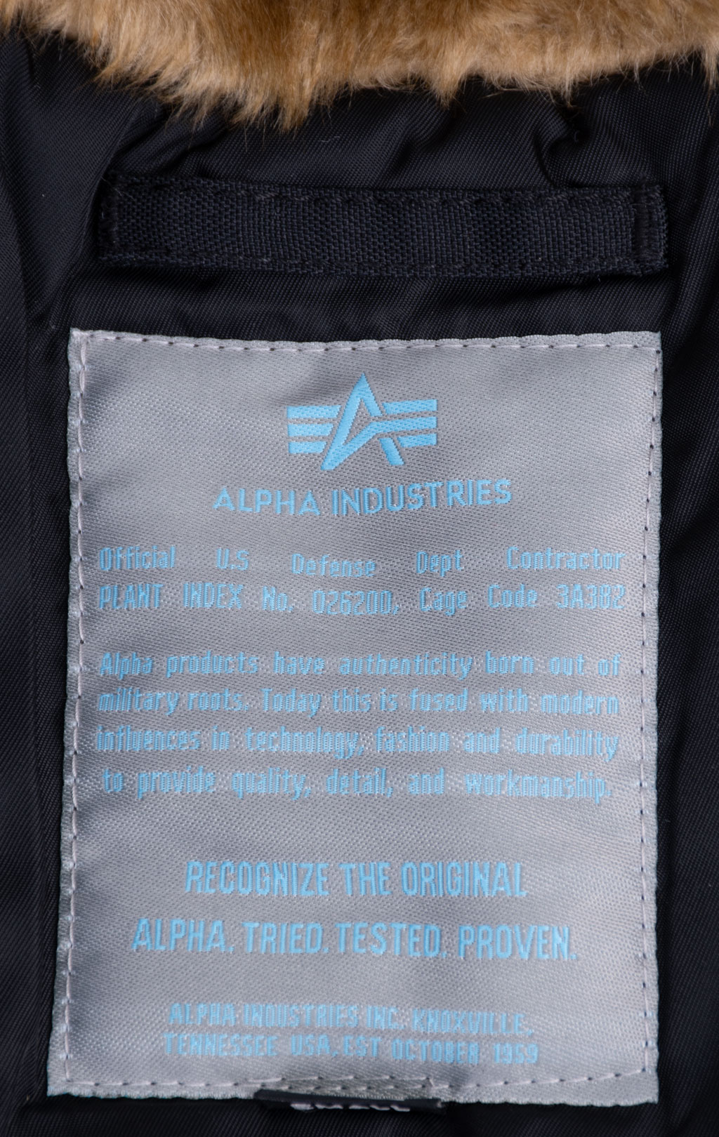 Женская аляска ALPHA INDUSTRIES POLAR black 