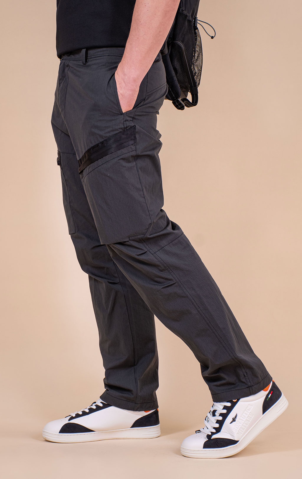 Брюки-карго PARAJUMPERS STOW SS 26 black 