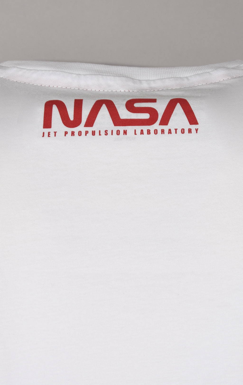 Футболка ALPHA INDUSTRIES NASA GRAND TOUR white 