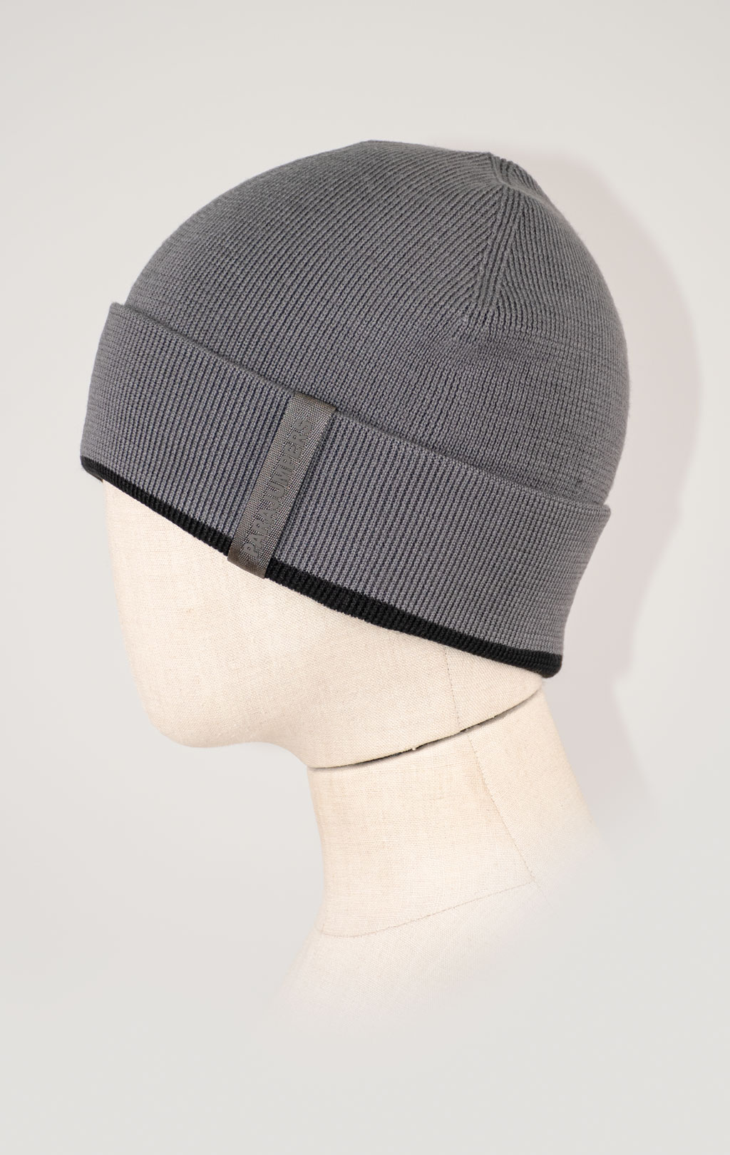 Шапка вязаная PARAJUMPERS ICONIC HAT FW 25/26 pewter-black 