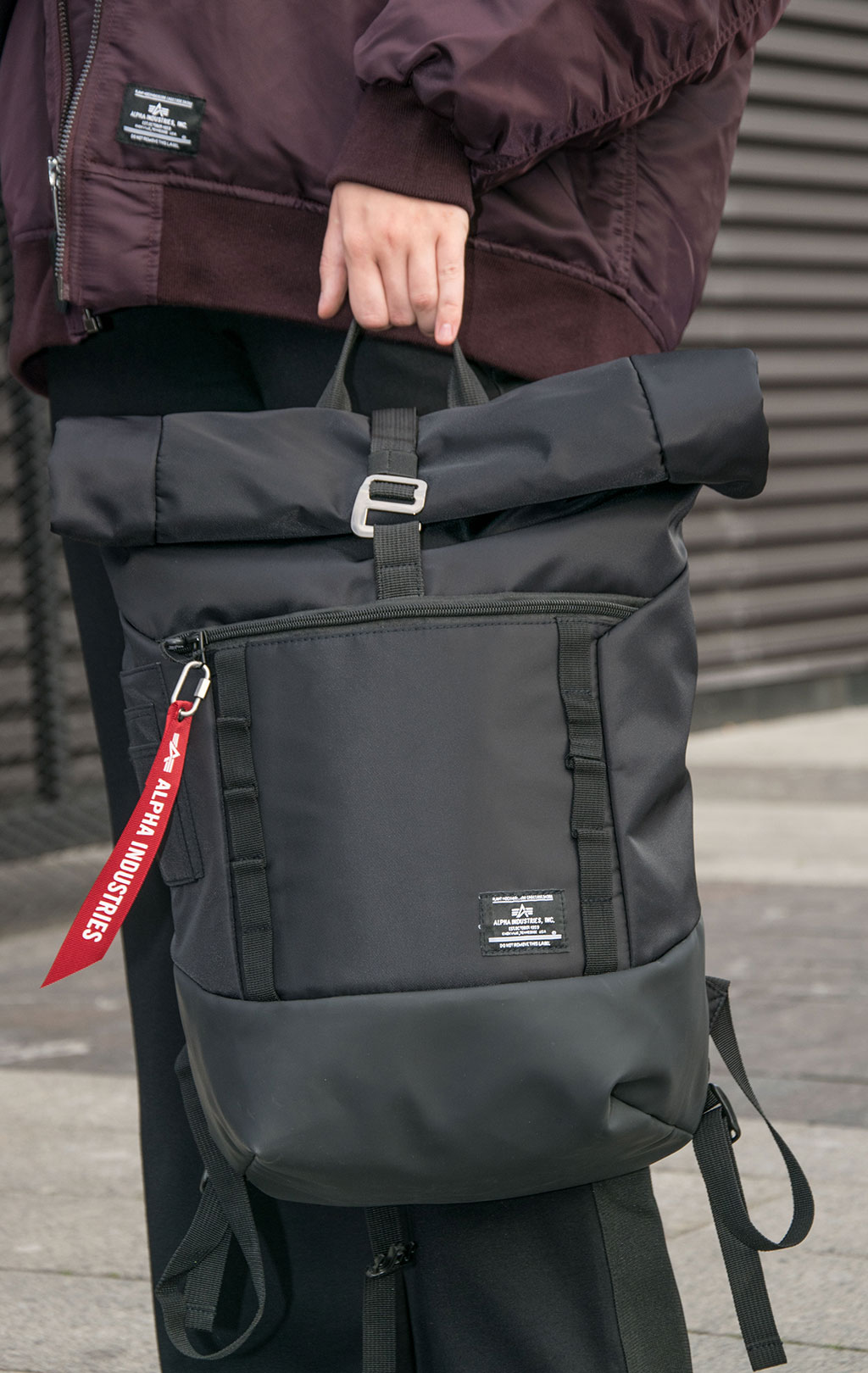 Рюкзак ALPHA INDUSTRIES CREW RT BAG FW 23/24 black 