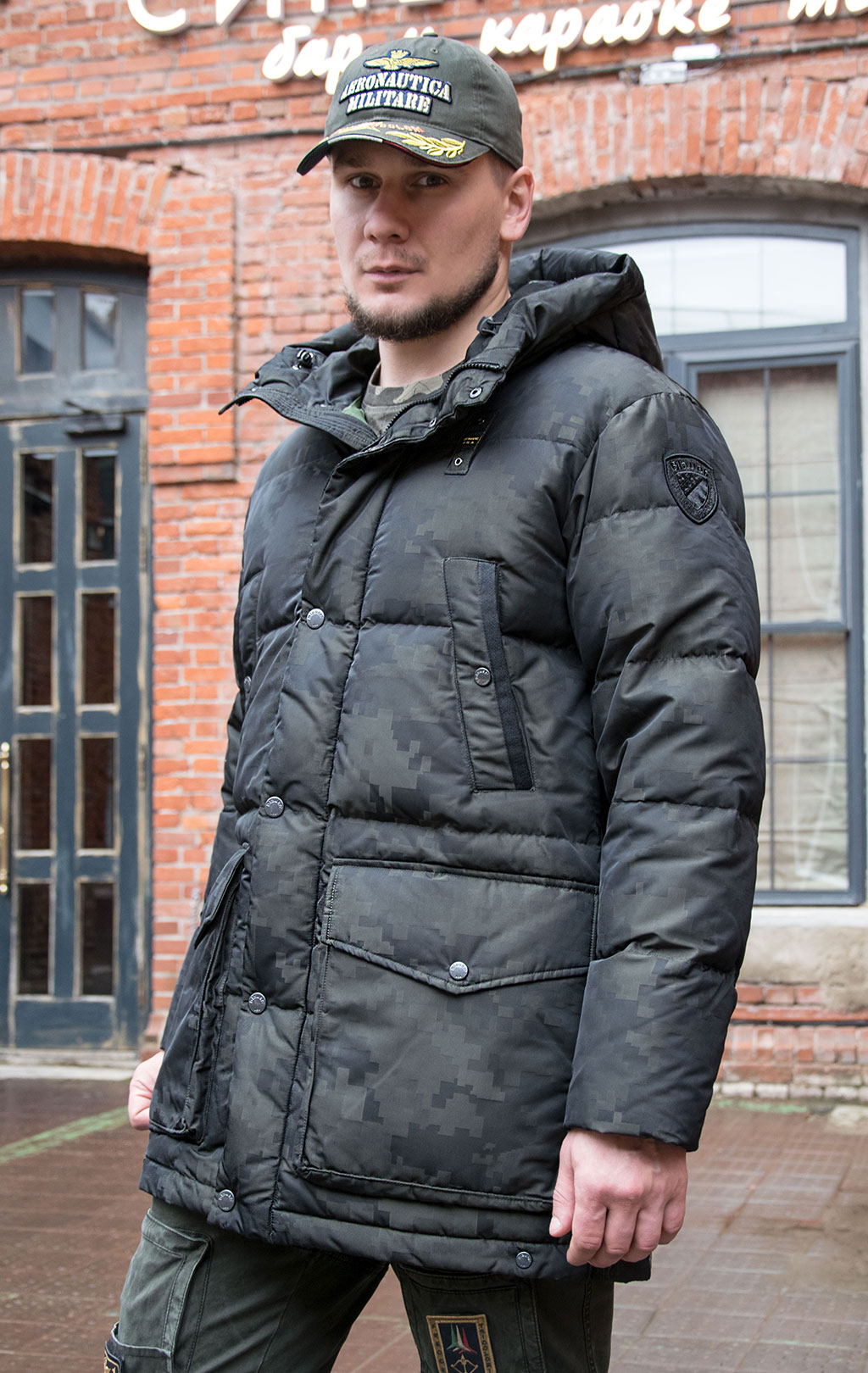 Куртка-пуховик BLAUER BLOUSON FW 19/20 camo (005498) 