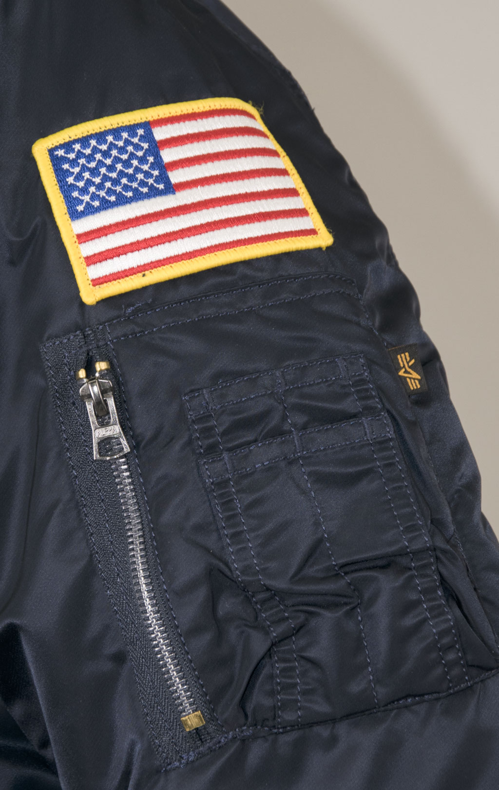 Бомбер ALPHA INDUSTRIES MA-1 original fit NASA rep. blue 