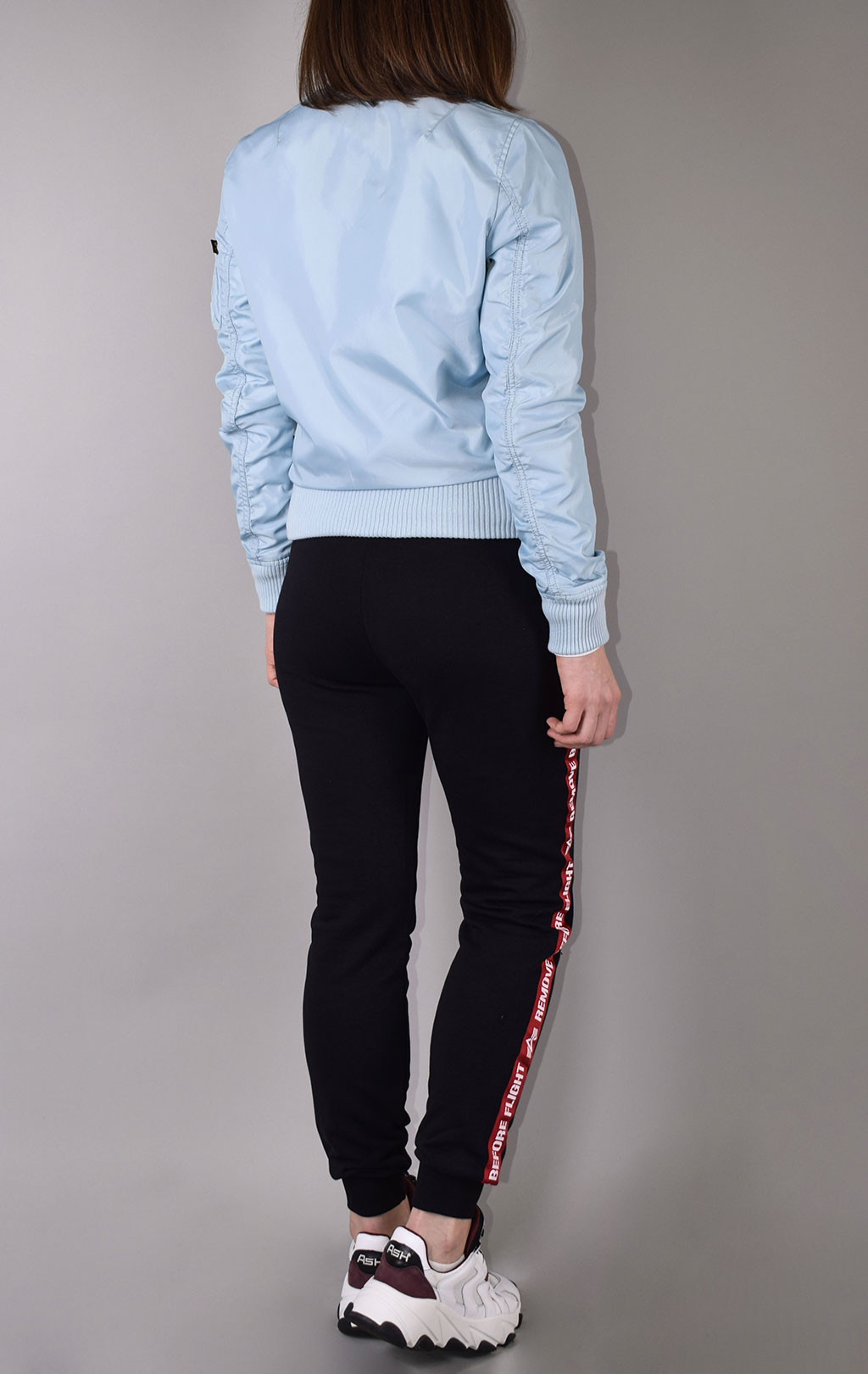 Женская ветровка-бомбер ALPHA INDUSTRIES MA-1 TT air blue 
