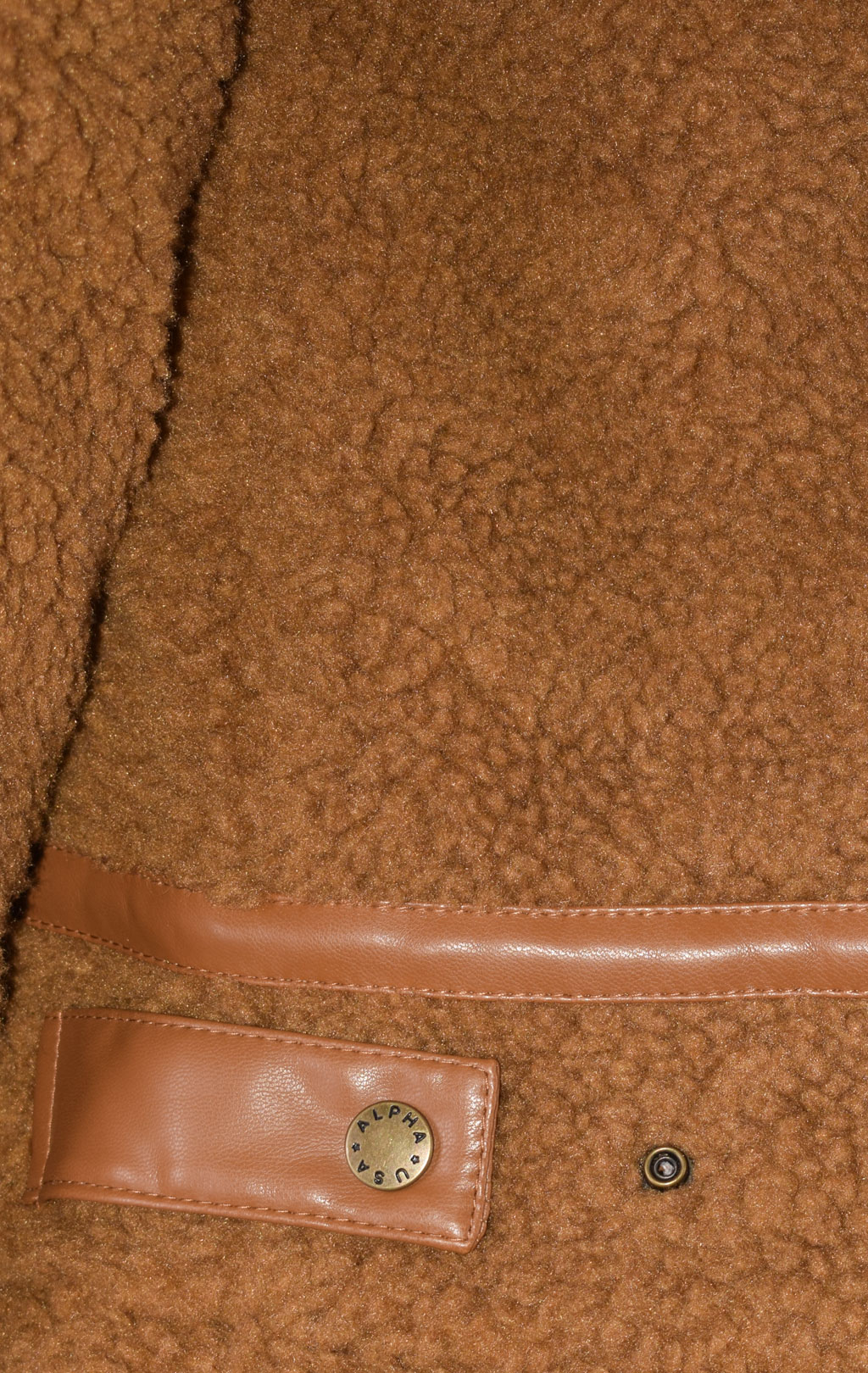 Куртка-пилот ALPHA INDUSTRIES B3 TEDDY camel 