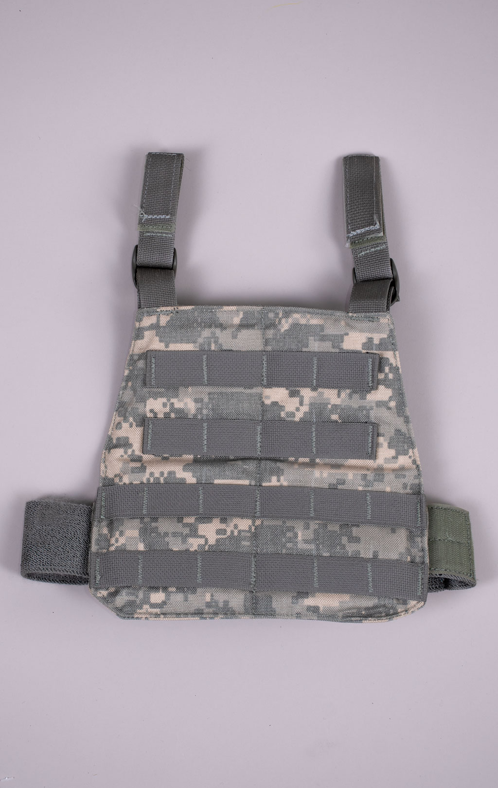 Панель набедренная армейская MOLLE acu США