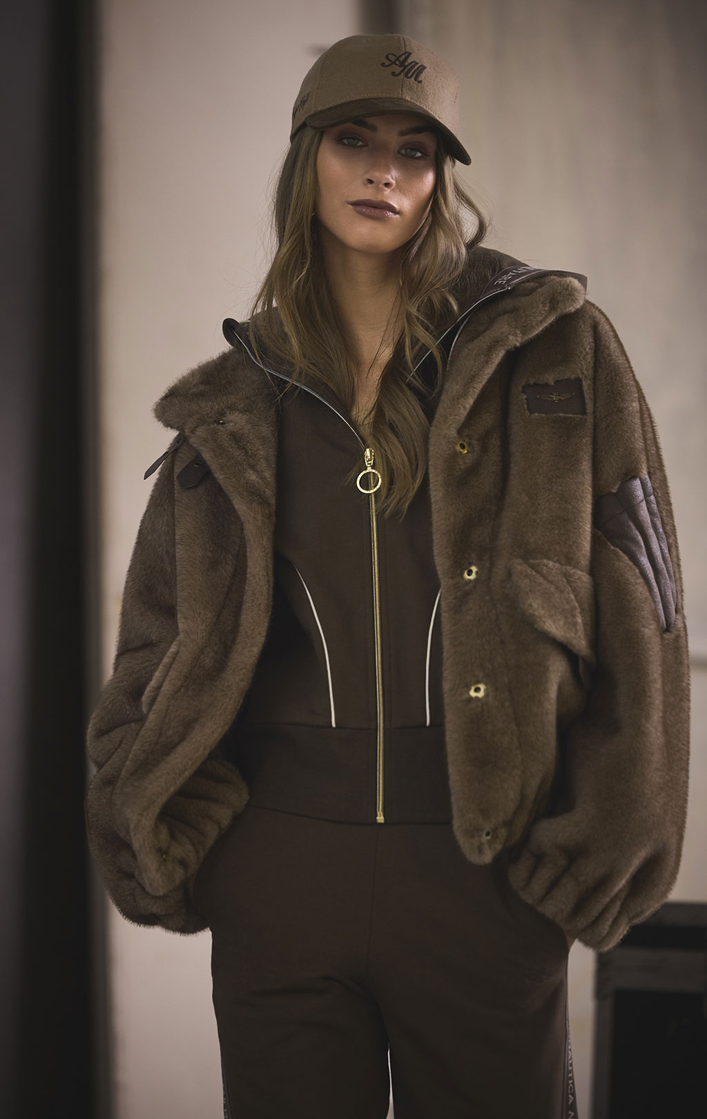 Женская куртка меховая AERONAUTICA MILITARE FW 26/27/CN chestnut brown (AB 3067) 