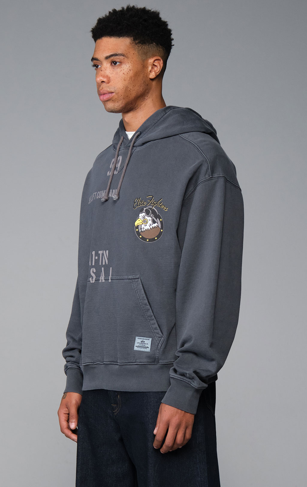Толстовка ALPHA INDUSTRIES ESSENTIAL HOODIE RELAXED FIT SWEATSHIRT (ELITE) FW 26/27 black 