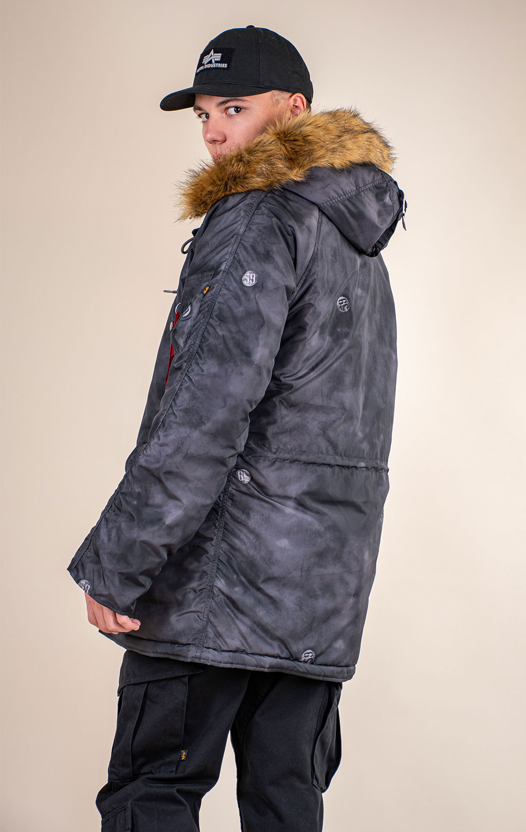 Аляска ALPHA INDUSTRIES N-3B RELAXED FIT PARKA (OXFORD VINTAGE PRINT) FW 26/27 black pin print 