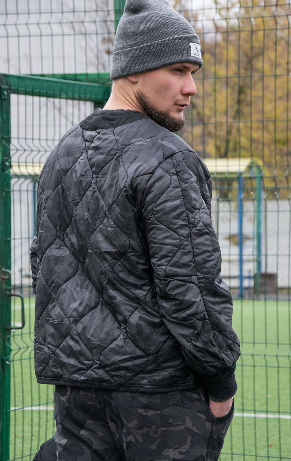 Куртка-подстёжка ALPHA INDUSTRIES M-65 CLASSIC с карманами и манжетами FW 21/22 m black woodland camo 