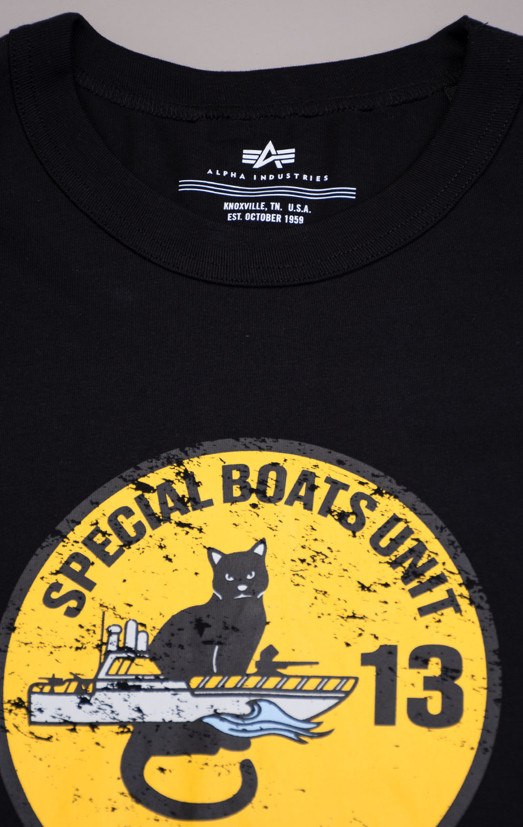 Футболка ALPHA INDUSTRIES RELAXED BLACK CAT TEE SS 26 black 