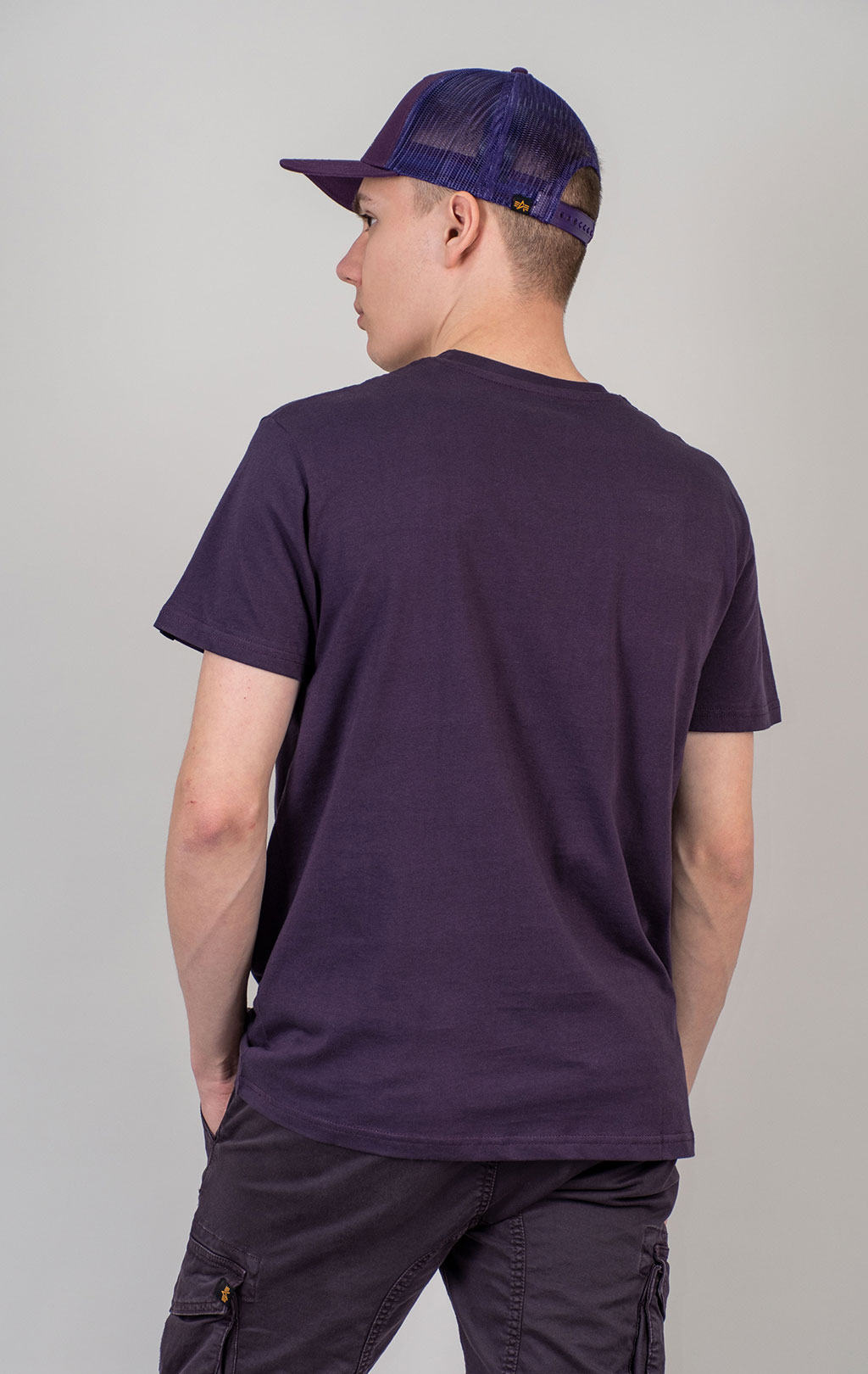 Футболка ALPHA INDUSTRIES BASIC T plum 