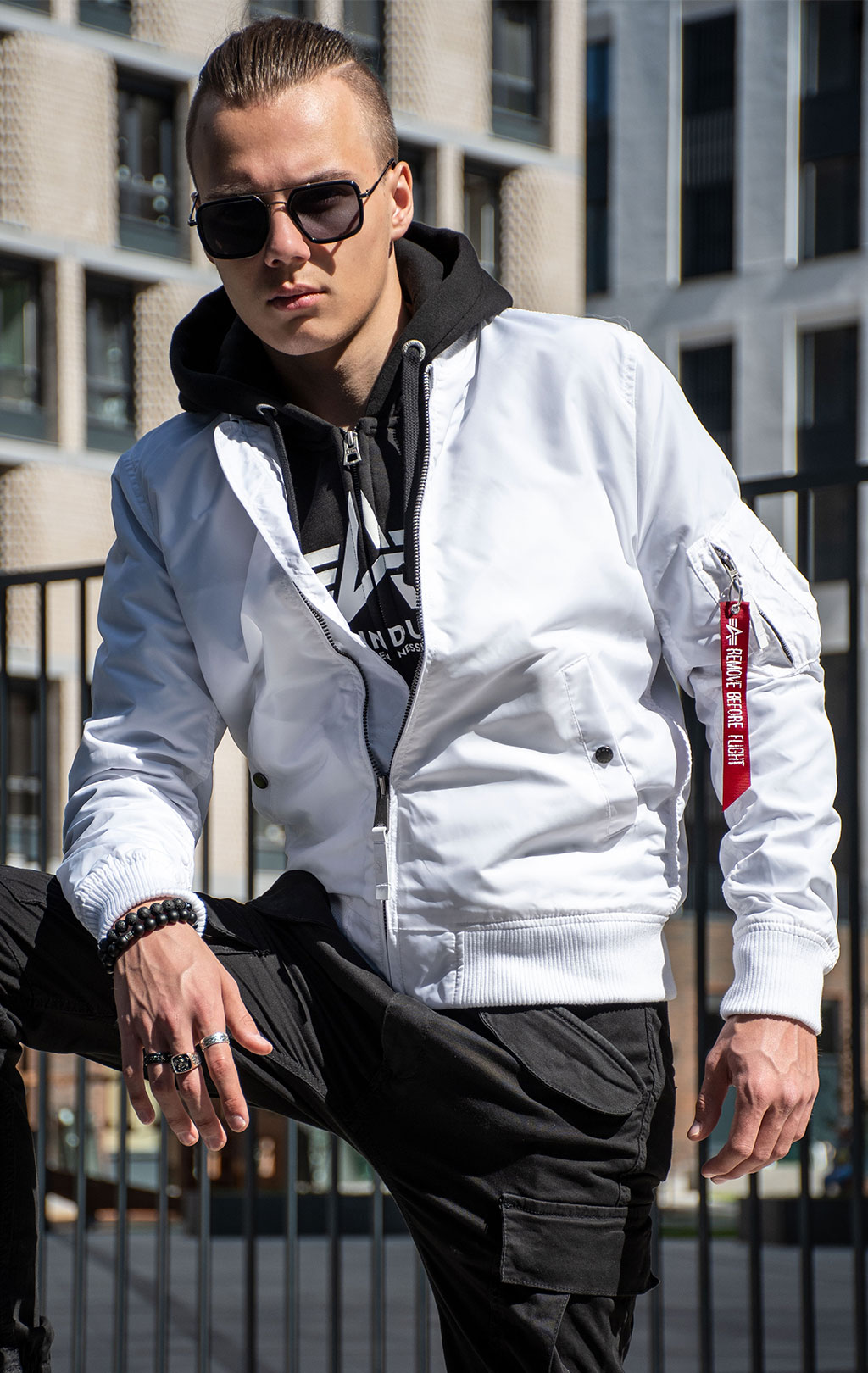 Ветровка-бомбер ALPHA INDUSTRIES MA-1 TT white 