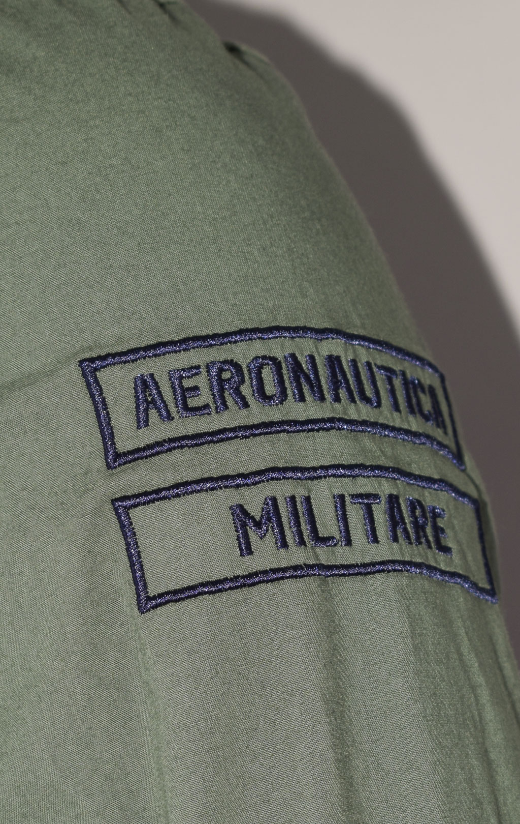 Ветровка AERONAUTICA MILITARE big size SS 23 m/TR verde militare (AB 2054) 