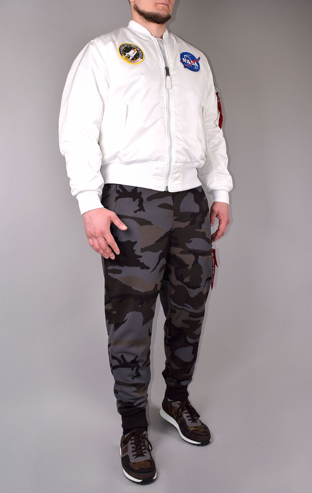 Бомбер ALPHA INDUSTRIES MA-1 original fit NASA white 