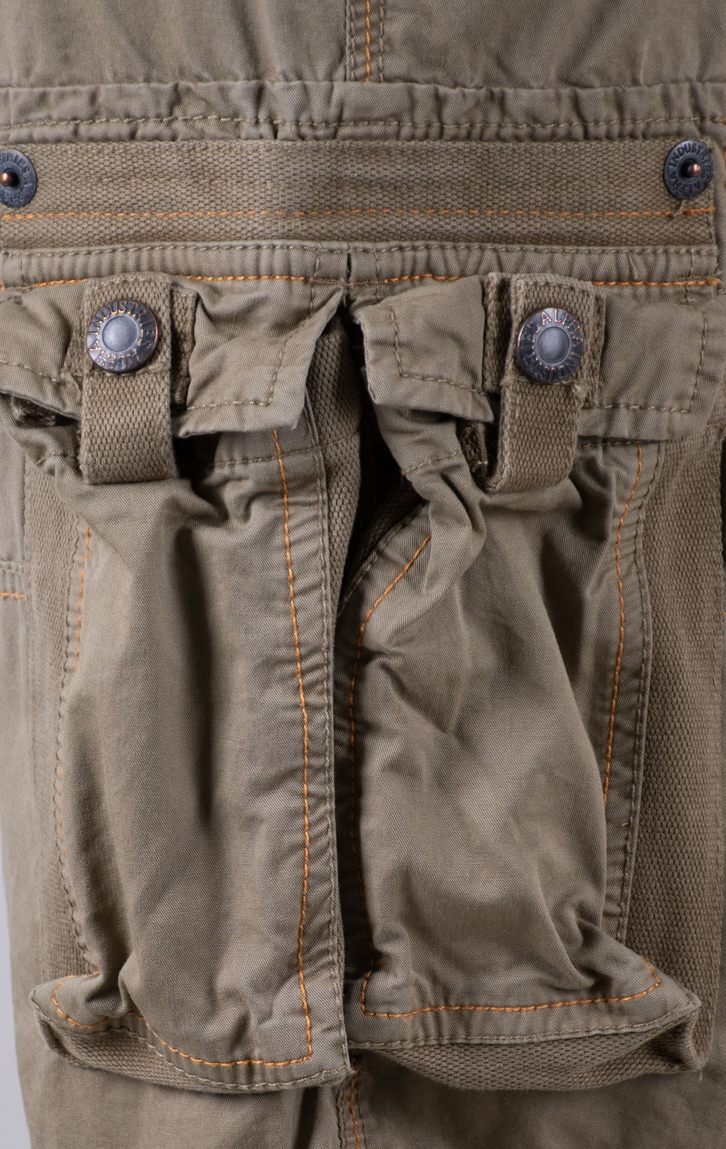 Шорты карго ALPHA INDUSTRIES TERMINAL olive 