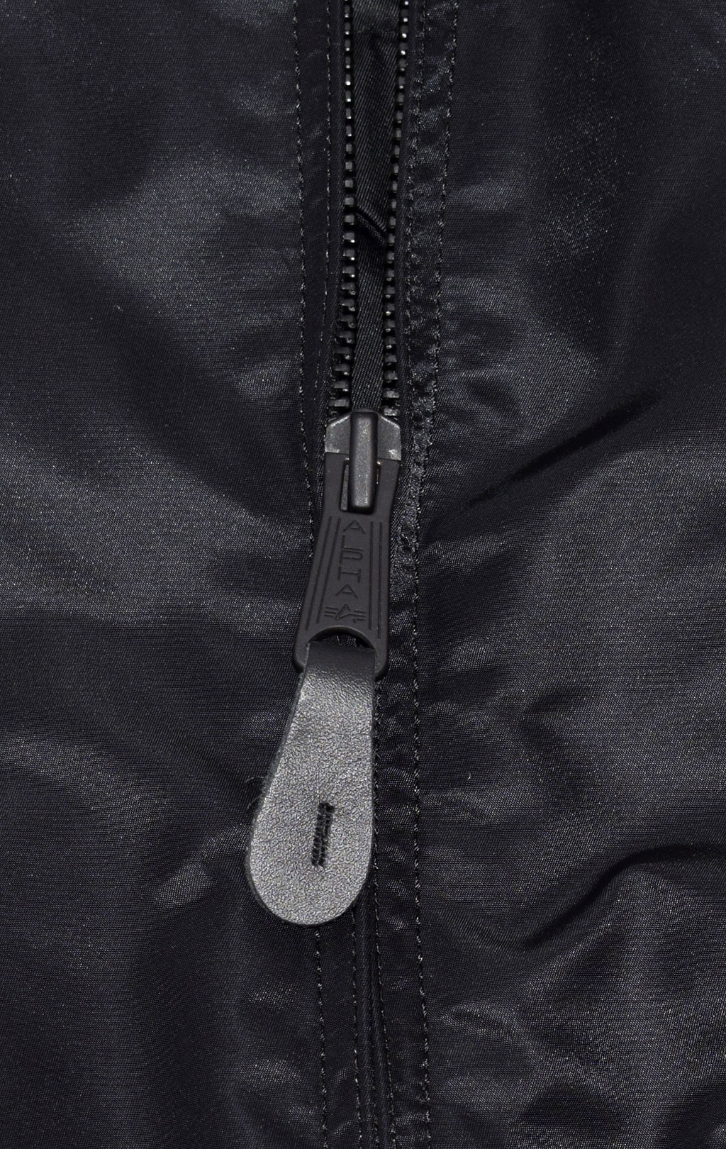 Бомбер ALPHA INDUSTRIES MA-1 ZH BACK PRINT black/yellow gold 