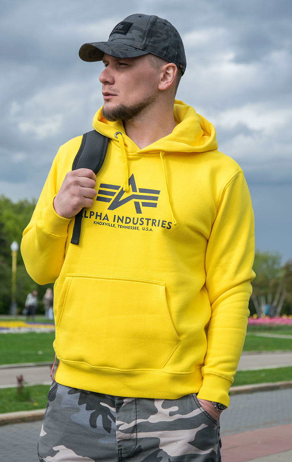 Толстовка ALPHA INDUSTRIES BASIC HOODY empire yellow 