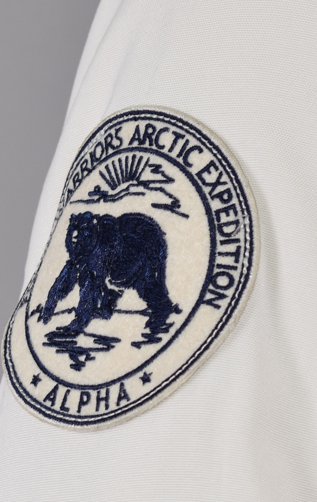 Женская аляска ALPHA INDUSTRIES POLAR jet stream white 