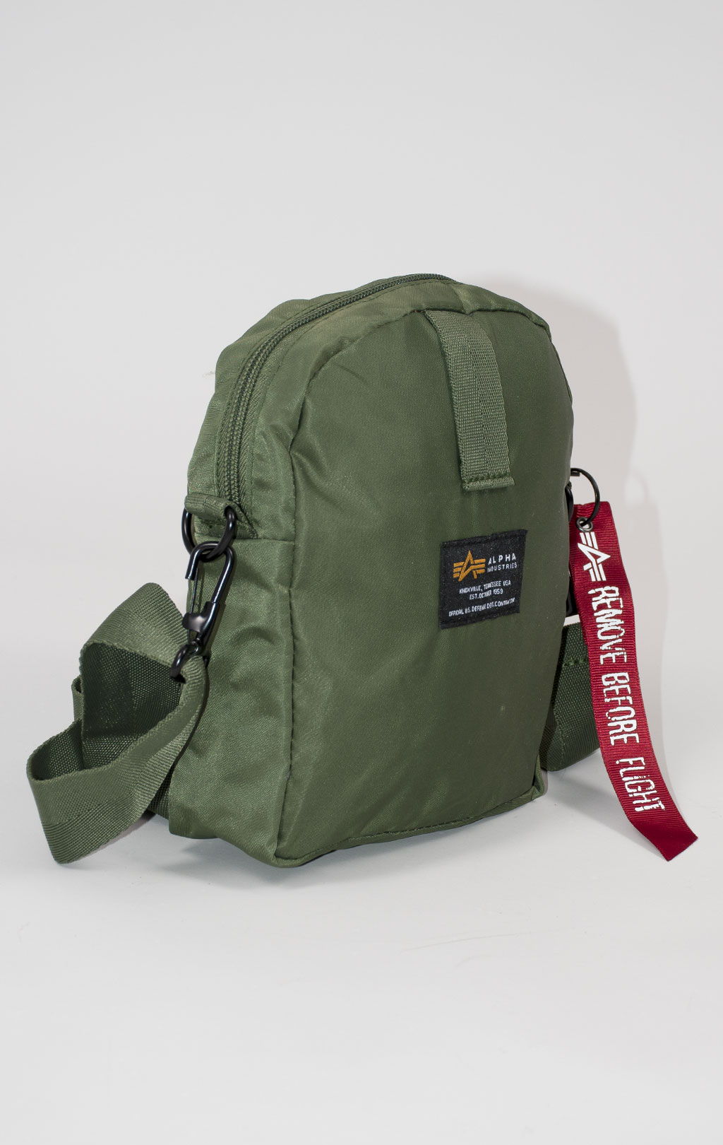 Сумка ALPHA INDUSTRIES CREW CARRY BAG sage green 