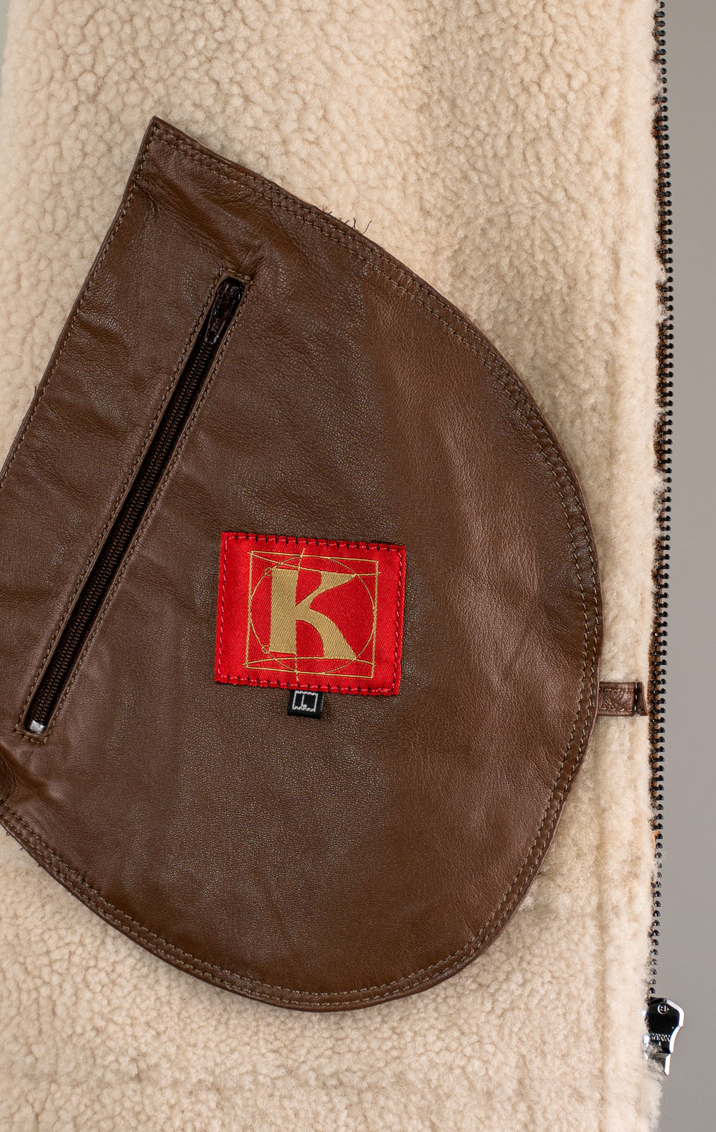 Куртка-пилот KODZIC B-3 HOODED SLIM FIT овчина FW 25/26 vintage khaki 