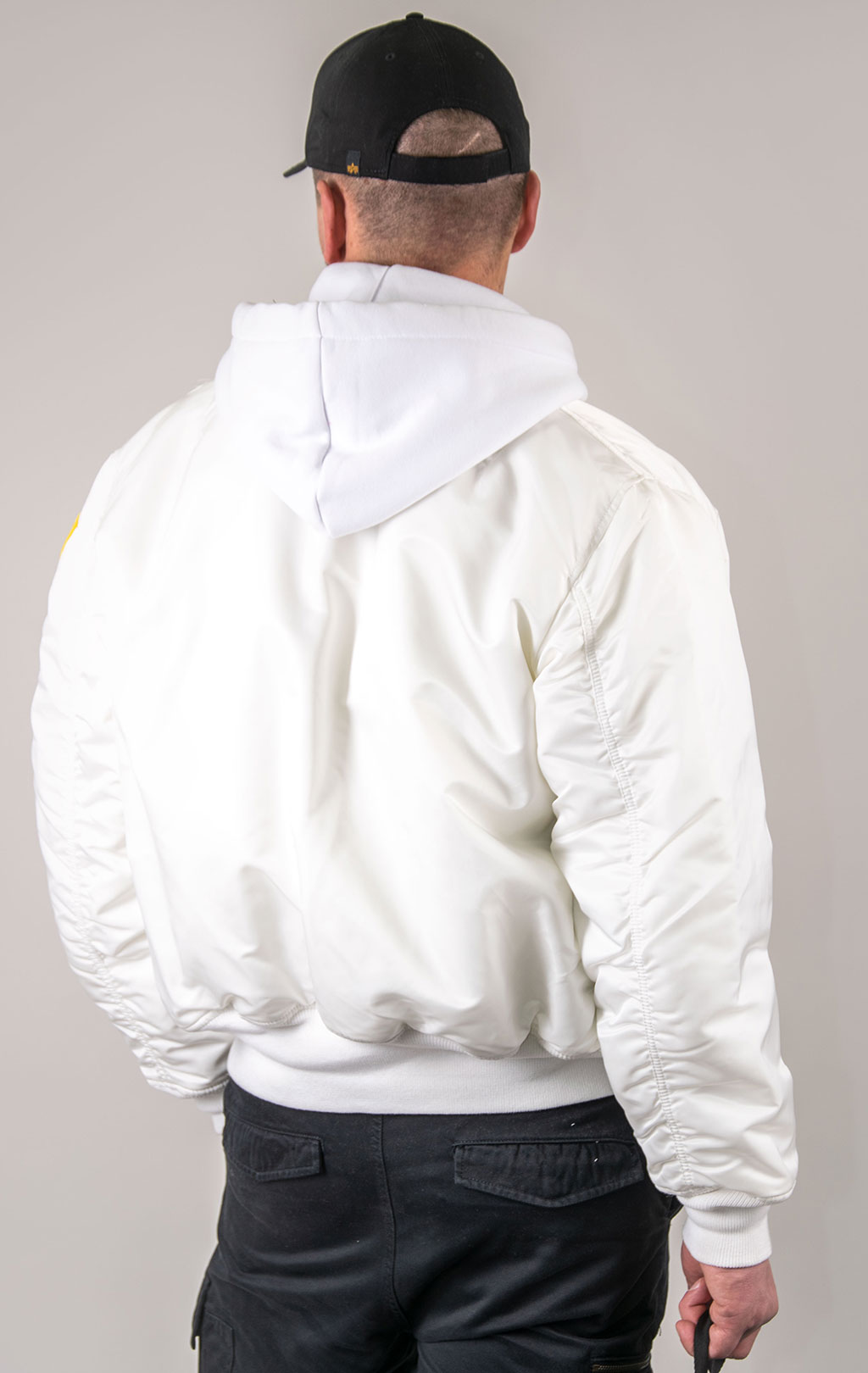 Бомбер ALPHA INDUSTRIES MA-1 VF NASA white 