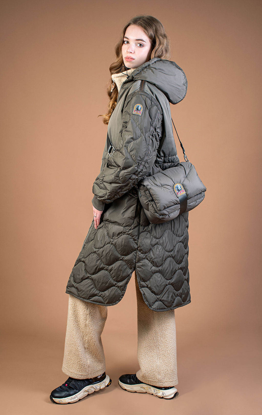 Женское пальто пуховое PARAJUMPERS KAGURA FW 25/26 olive grey 