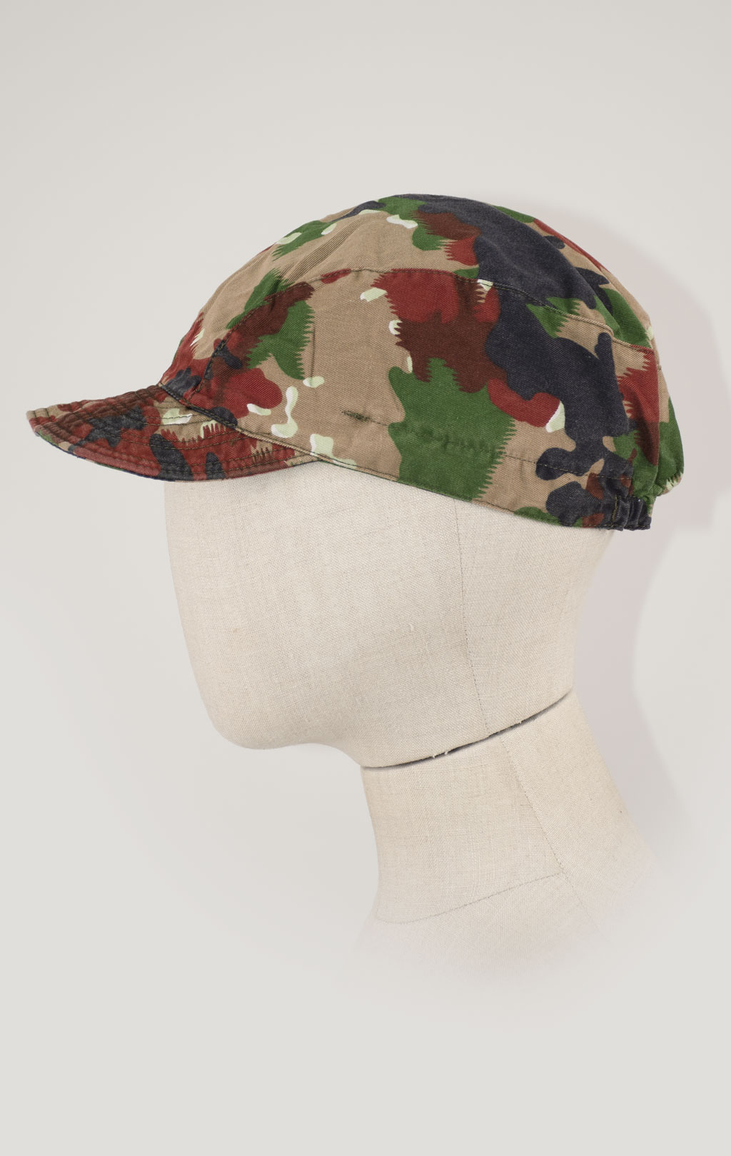 Кепка M-83 camo б/у Швейцария
