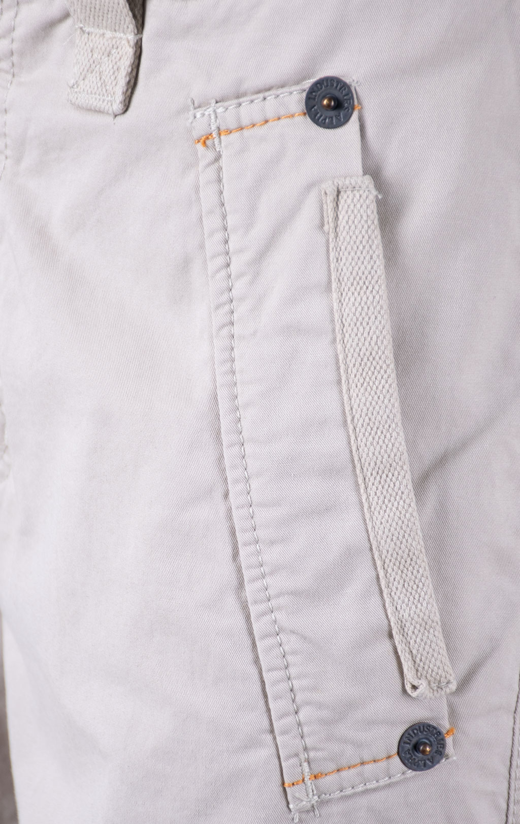 Шорты карго ALPHA INDUSTRIES TERMINAL biege overdied 