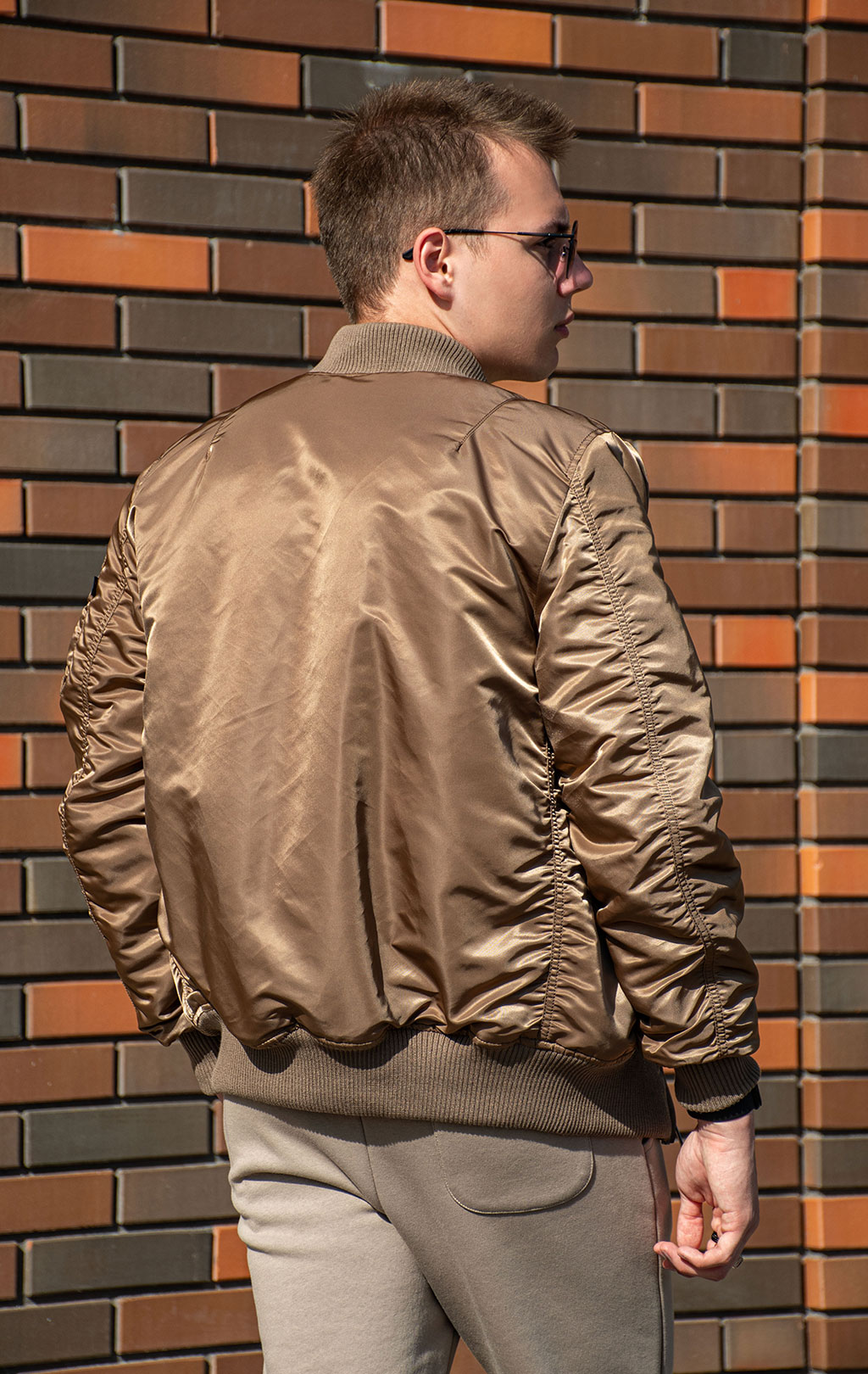 Бомбер ALPHA INDUSTRIES MA-1 VF 59 LONG taupe 