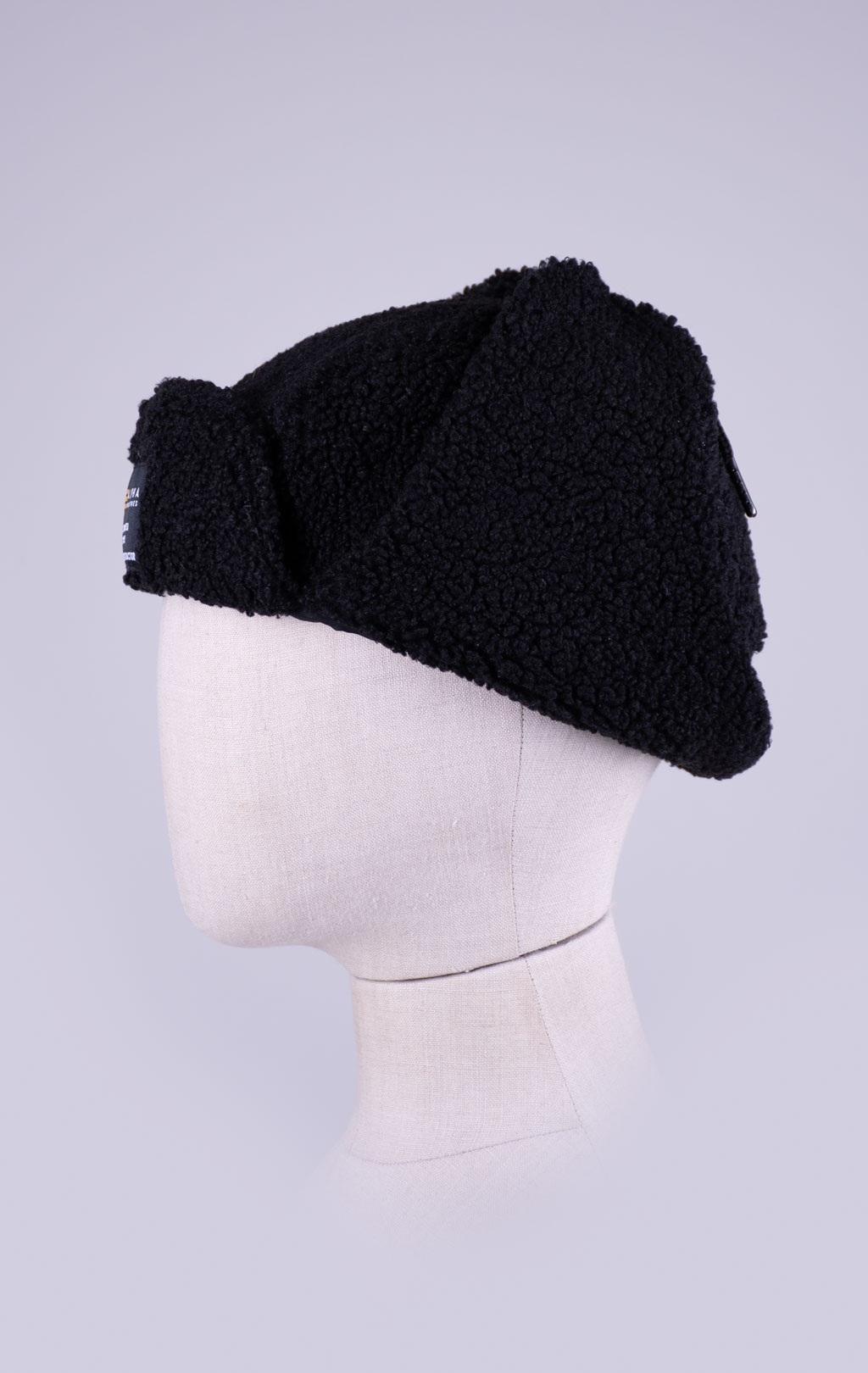 Шапка с ушами ALPHA INDUSTRIES ALPHA TEDDY HAT FW 26/27 black 