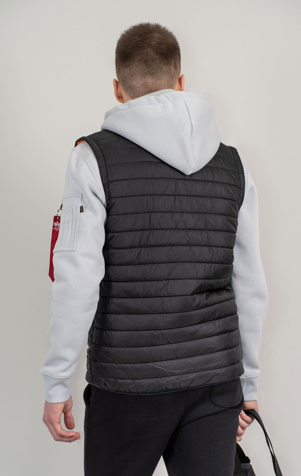 Жилет ALPHA INDUSTRIES PUFFER VEST ULW black 