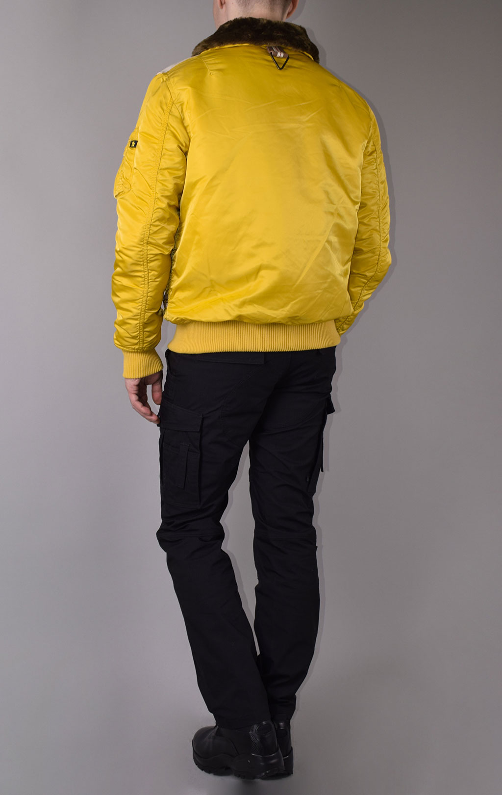 Куртка-пилот ALPHA INDUSTRIES INJECTOR yellow 