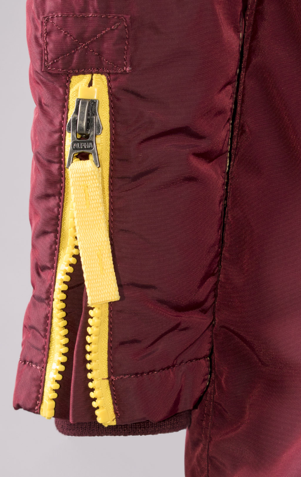 Женская аляска ALPHA INDUSTRIES N-3B PPS натур. мех burgundy 