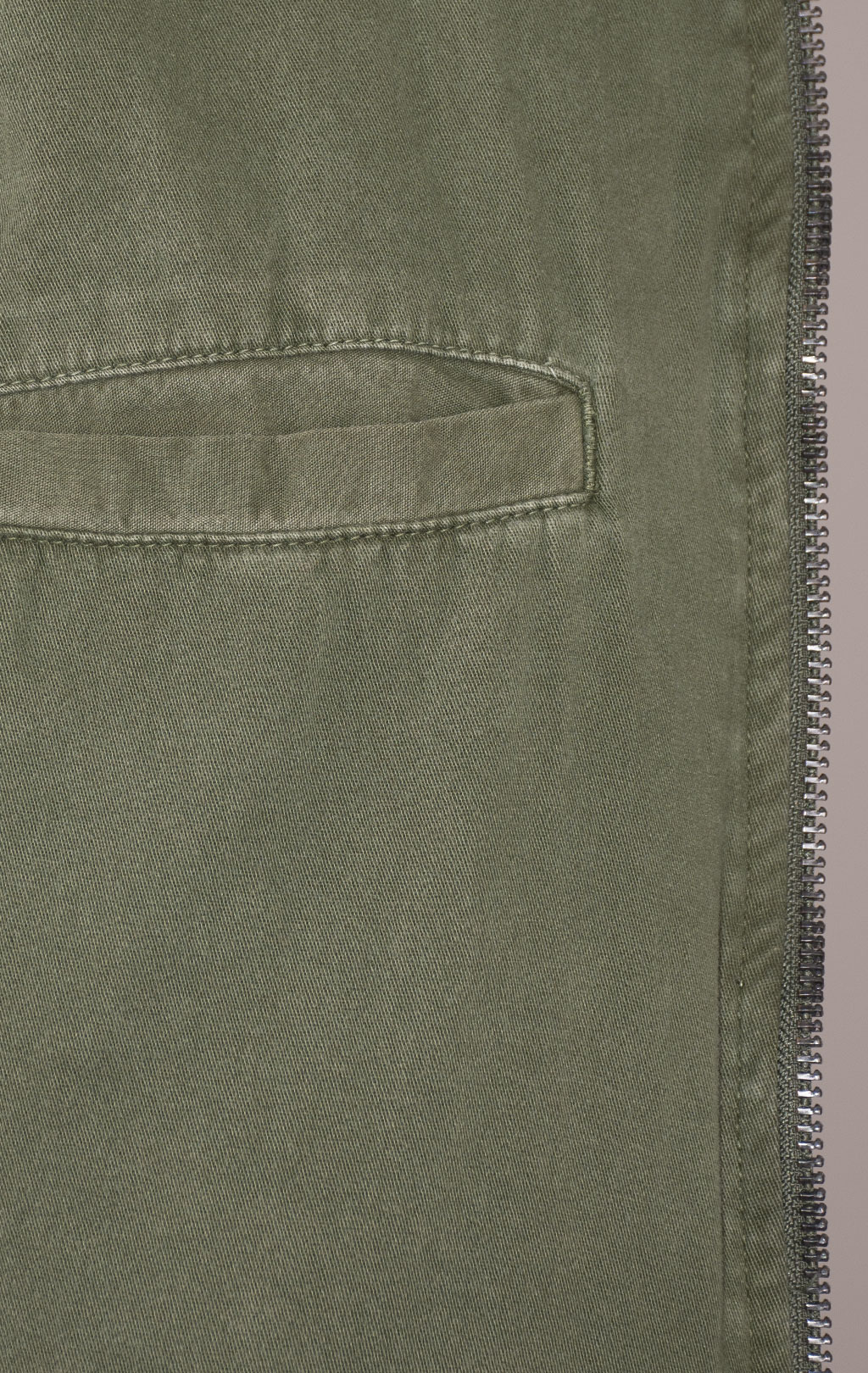 Бомбер-ветровка ALPHA INDUSTRIES L-2B RIP AND REPAIR FLIGHT JACKET SS 24 m OG-107 green 