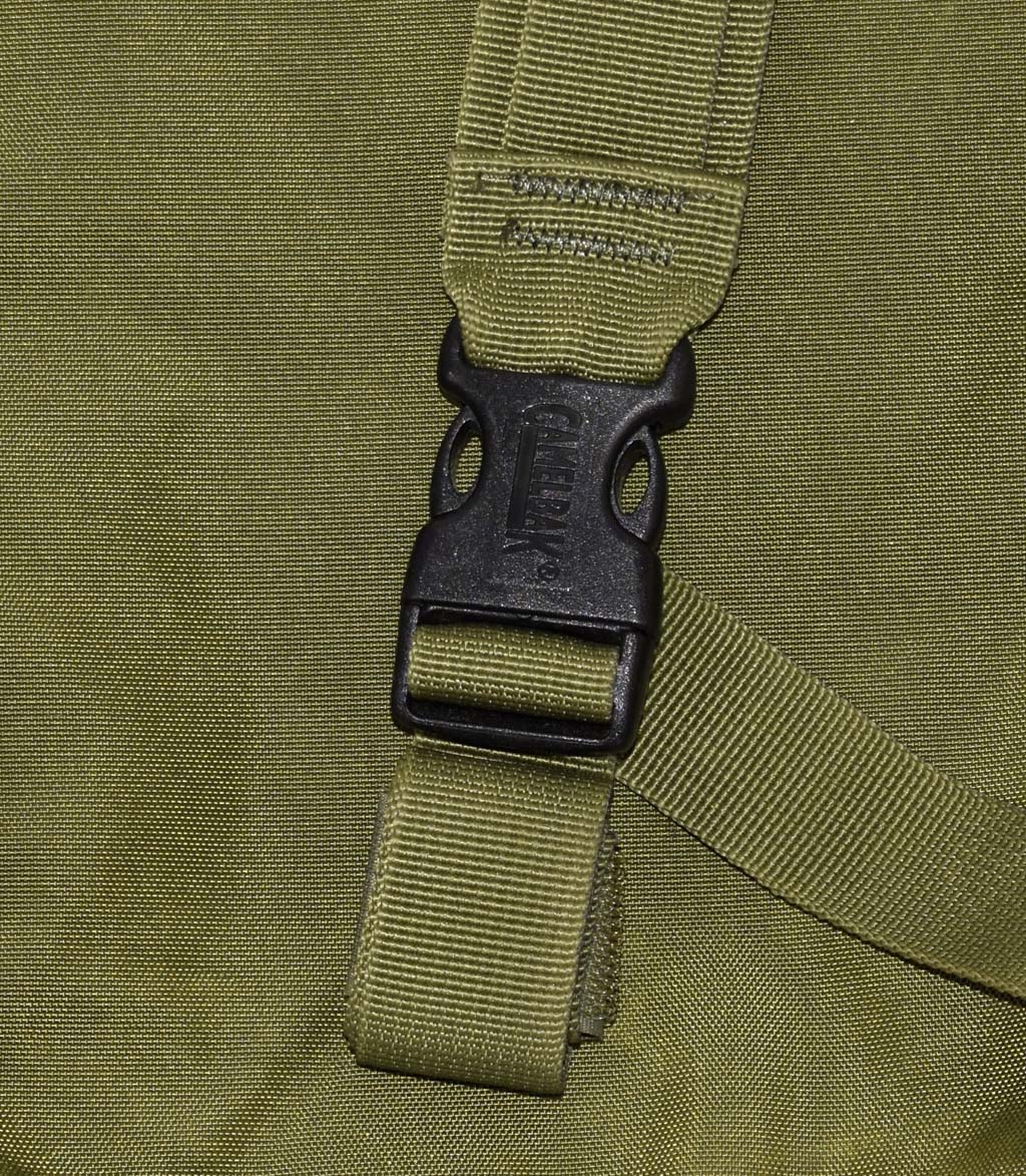 Чехол для питьевой системы CamelBak на молнии, горловина снаружи dpm б/у 