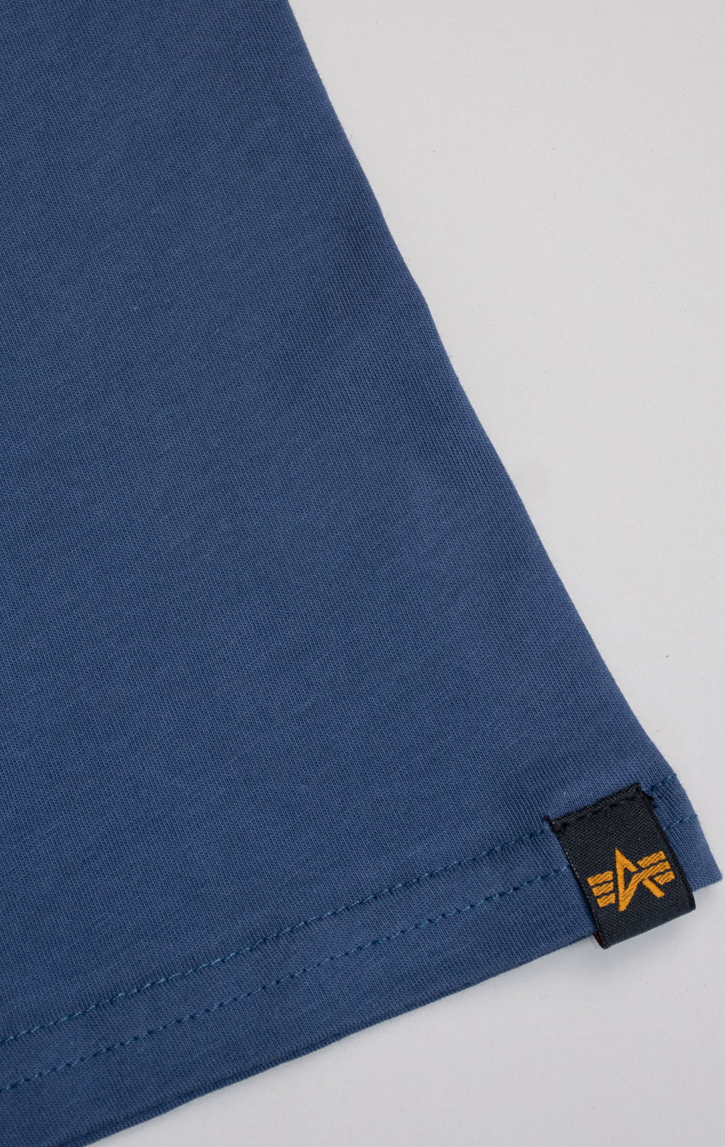 Футболка ALPHA INDUSTRIES BASIC T new navy 