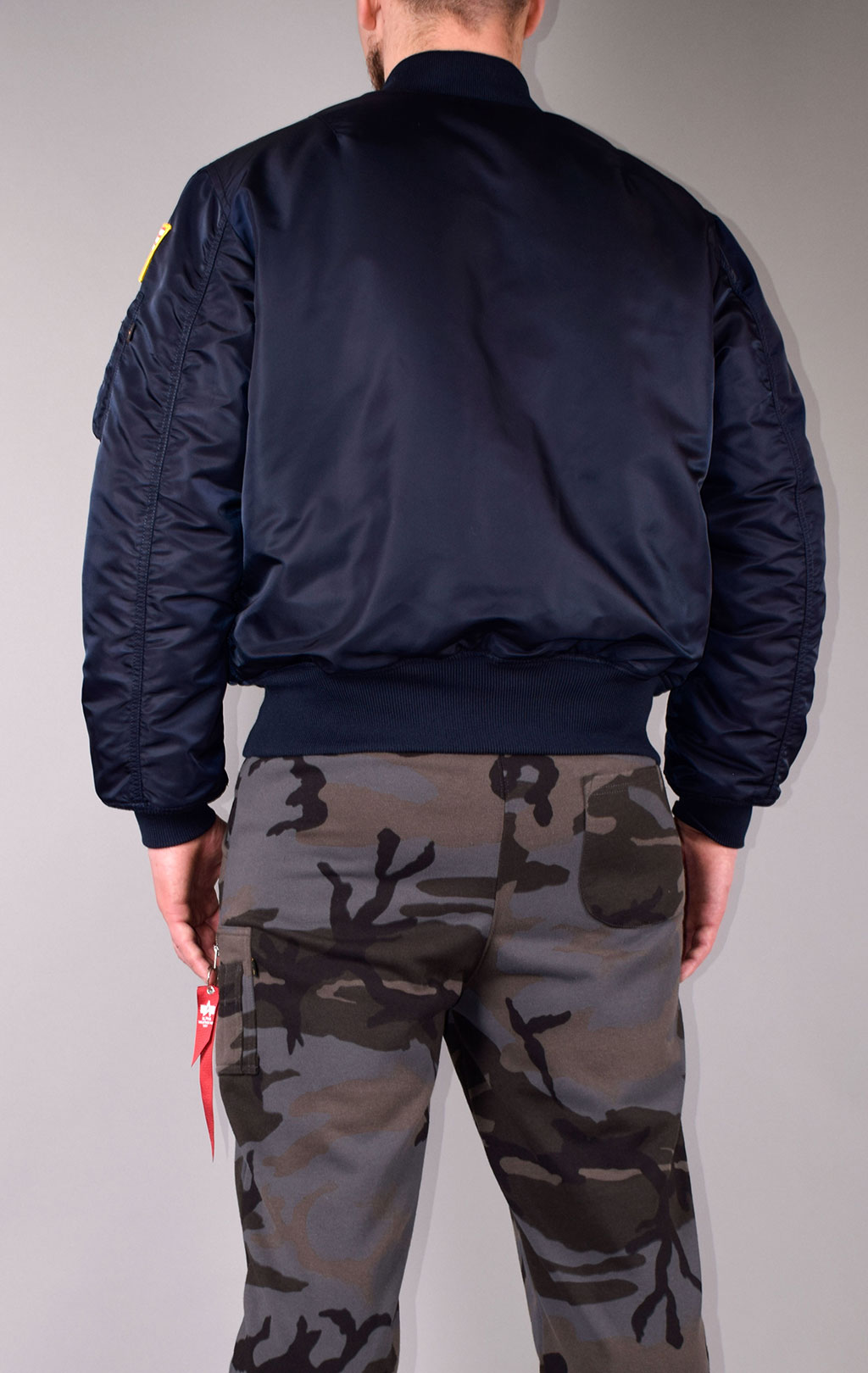 Бомбер ALPHA INDUSTRIES MA-1 original fit NASA rep. blue 