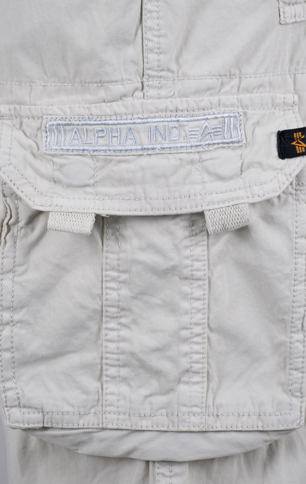 Шорты карго ALPHA INDUSTRIES JET stone 