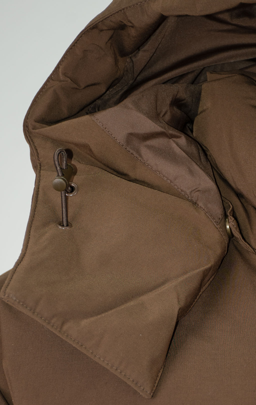 Куртка ALPHA INDUSTRIES PUFFER PARKA FW 25/26 espresso 