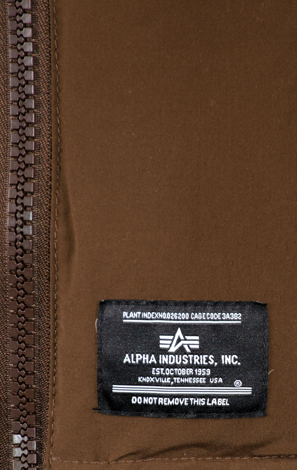 Куртка ALPHA INDUSTRIES PUFFER PARKA FW 25/26 espresso 
