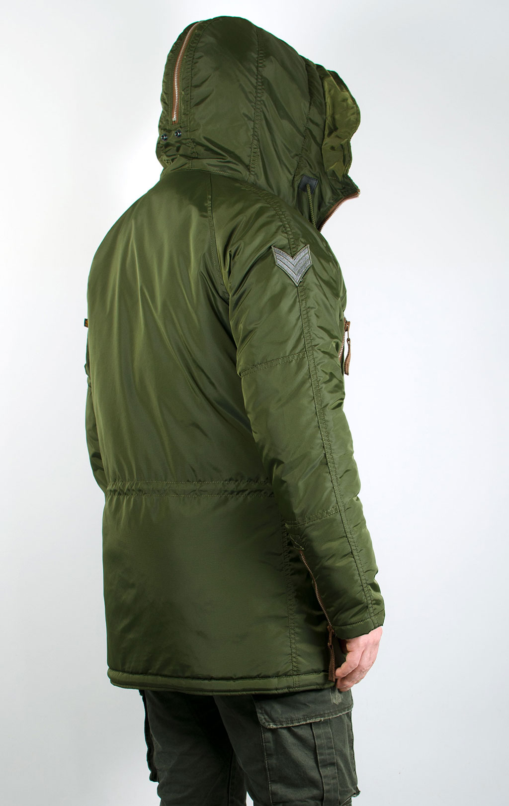 Аляска ALPHA INDUSTRIES DISCOVERER dark green 
